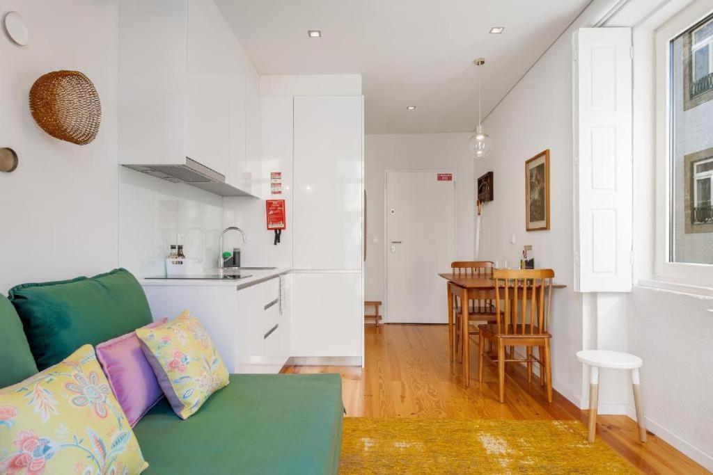 Host Wise - Lovely Shinny Flats With Balcony - Clerigos 波尔图 外观 照片