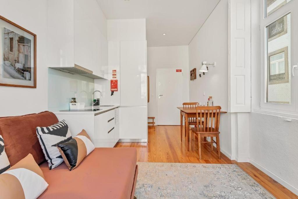 Host Wise - Lovely Shinny Flats With Balcony - Clerigos 波尔图 外观 照片