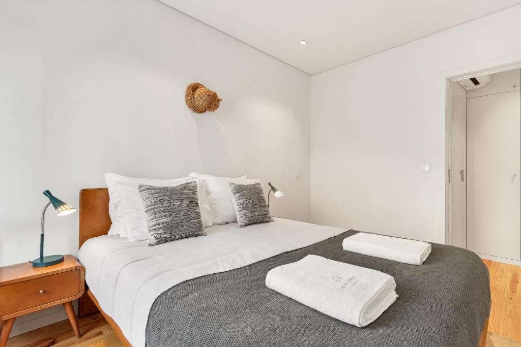 Host Wise - Lovely Shinny Flats With Balcony - Clerigos 波尔图 外观 照片