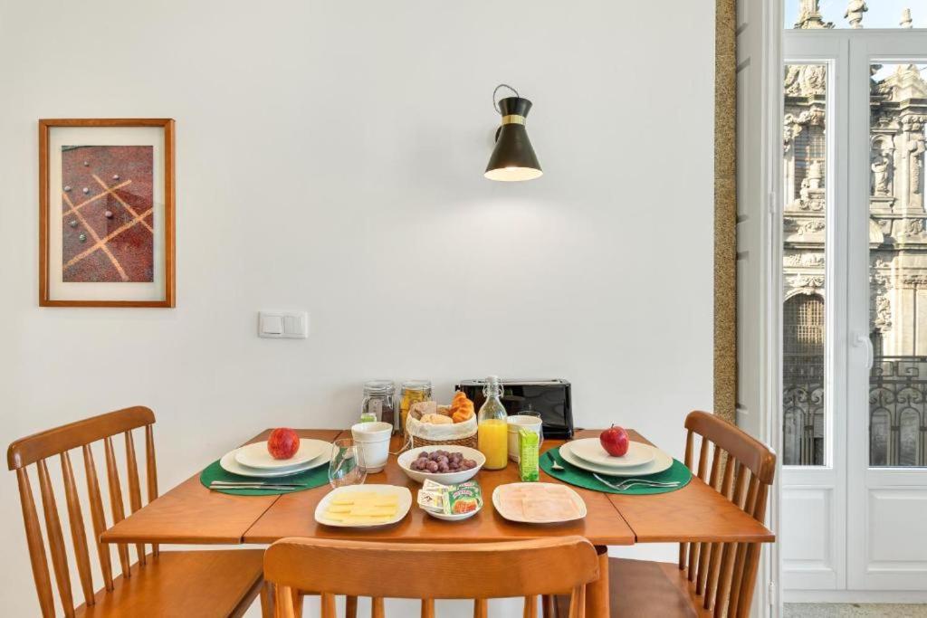 Host Wise - Lovely Shinny Flats With Balcony - Clerigos 波尔图 客房 照片
