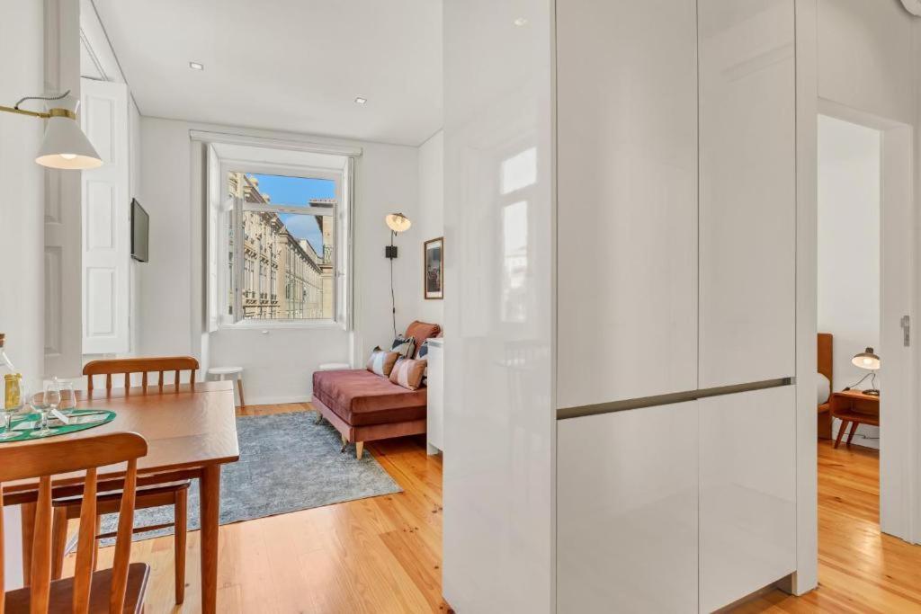 Host Wise - Lovely Shinny Flats With Balcony - Clerigos 波尔图 客房 照片