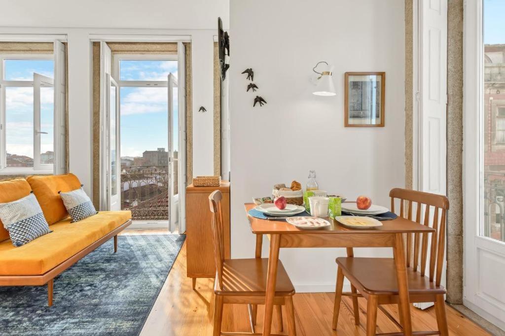 Host Wise - Lovely Shinny Flats With Balcony - Clerigos 波尔图 客房 照片